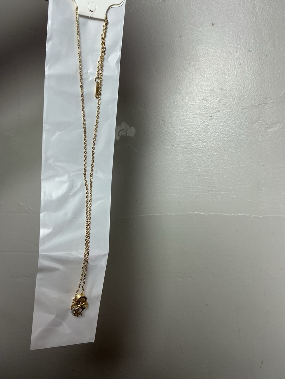 Elegant Gold Knot Pendant Necklace for Women